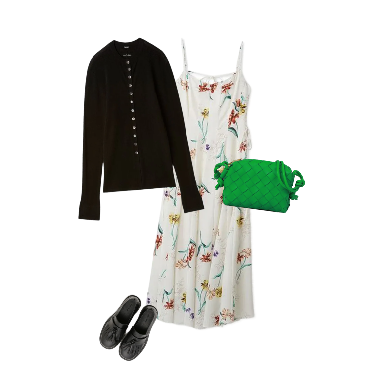 BOTTEGA VENETA（ボッテガ・ヴェネタ）キャンディーループカメラバッグ